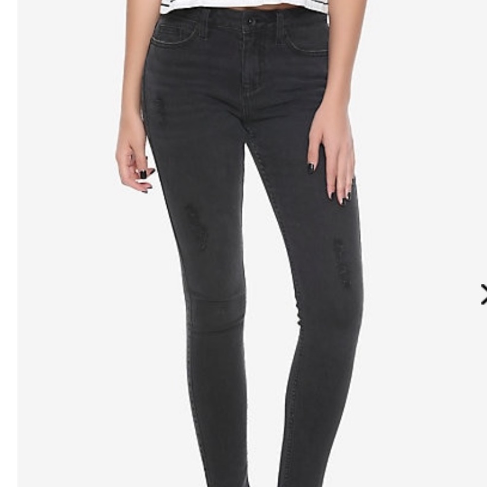 Skinny Distressed Jeans
